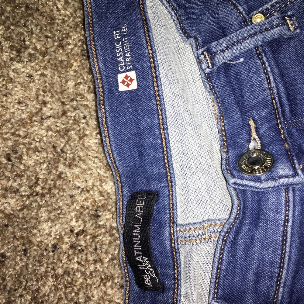 Jeans - Picture 4 of 5